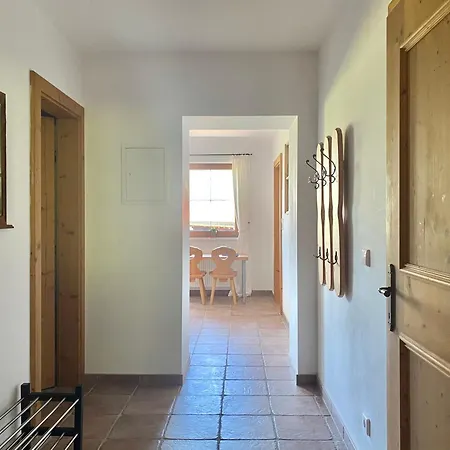 Apartment Haus Hislop *