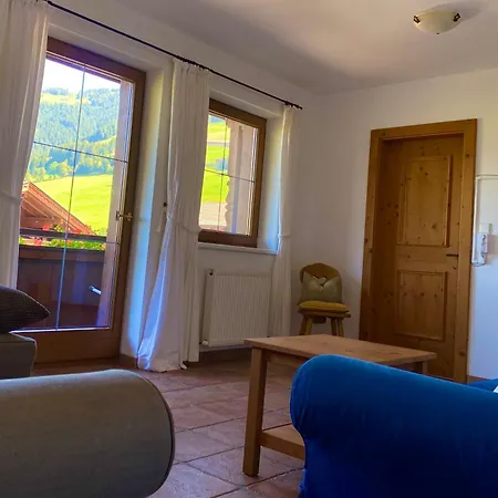 Haus Hislop Apartment Inneralpbach