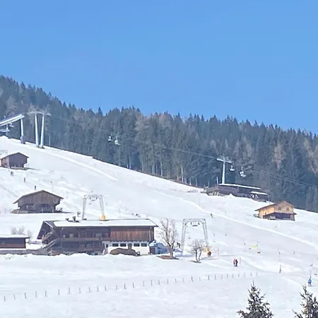 Haus Hislop Апартаменты