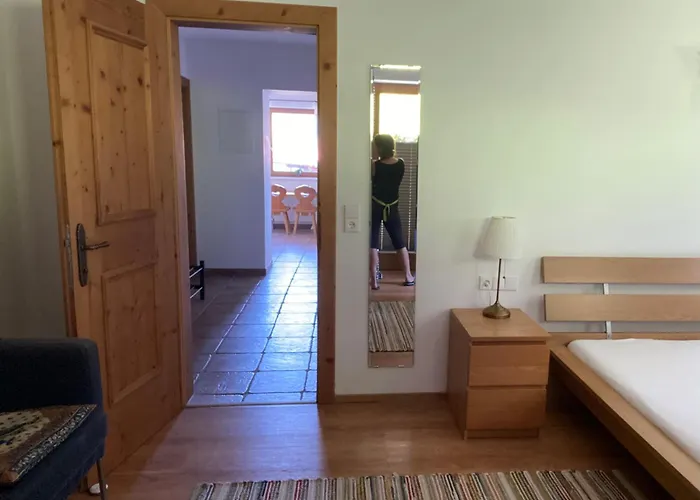 Haus Hislop Апартаменты